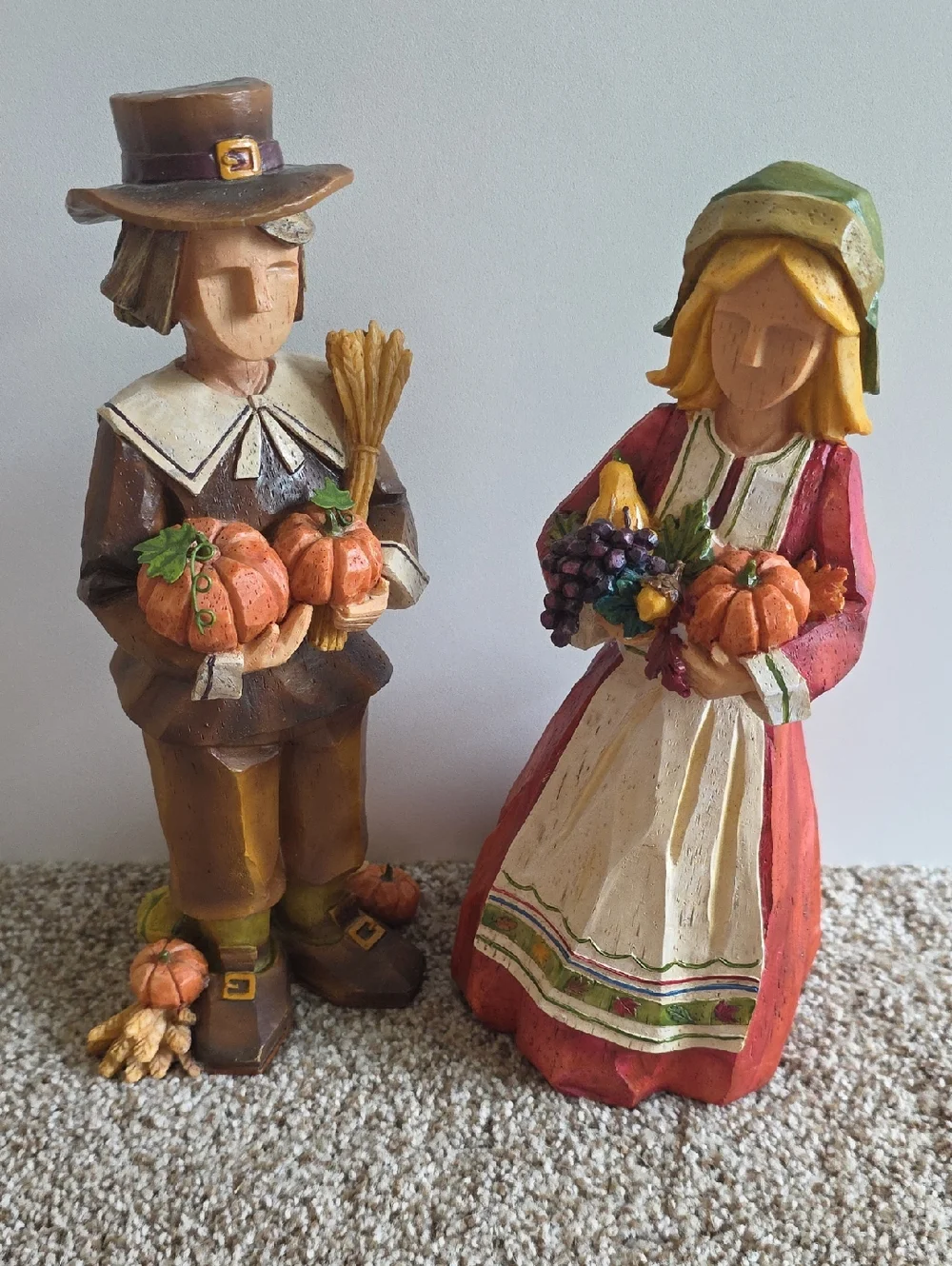 Vintage Set of 2 Pacific Rim Cubist THANKSGIVING Pilgrim Man Woman 11”